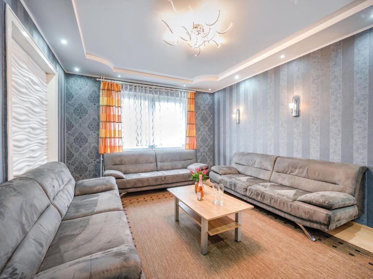 Magnificent Villa In Medebach Near Ski Area エクステリア 写真